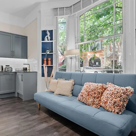 Vichy - The Hampstead Star | Prime Location Apartment London Exterior photo